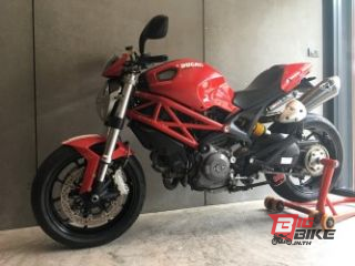  Ducati Monster 796